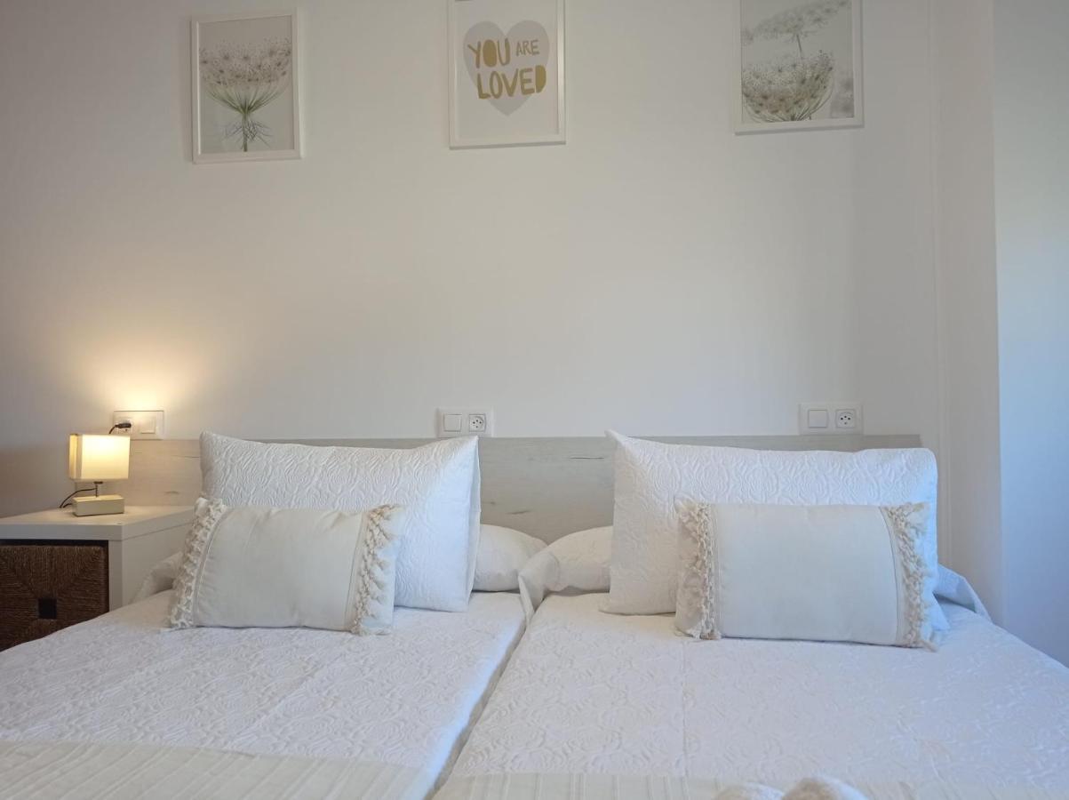 Martinez Rooms Pilgrims Кальдас-де-Рейес Экстерьер фото