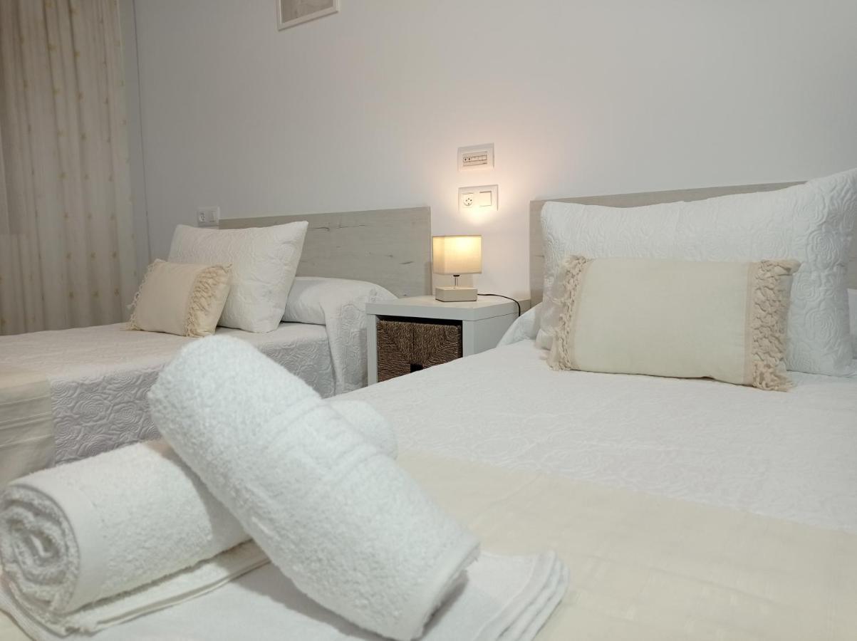 Martinez Rooms Pilgrims Кальдас-де-Рейес Экстерьер фото
